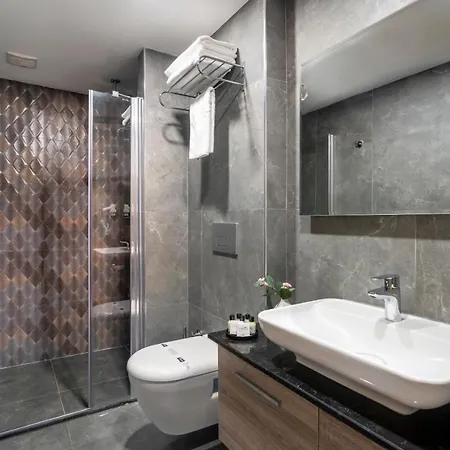 Rodinn Hotel
